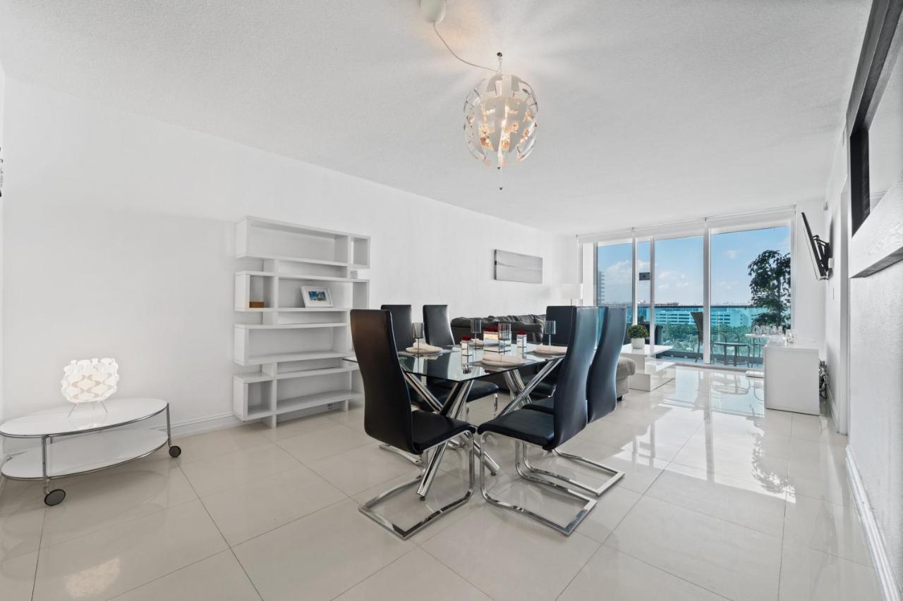 Luxury Beachfront Condo Private Beach Access, Pool & Game Room!!! Голливуд Экстерьер фото