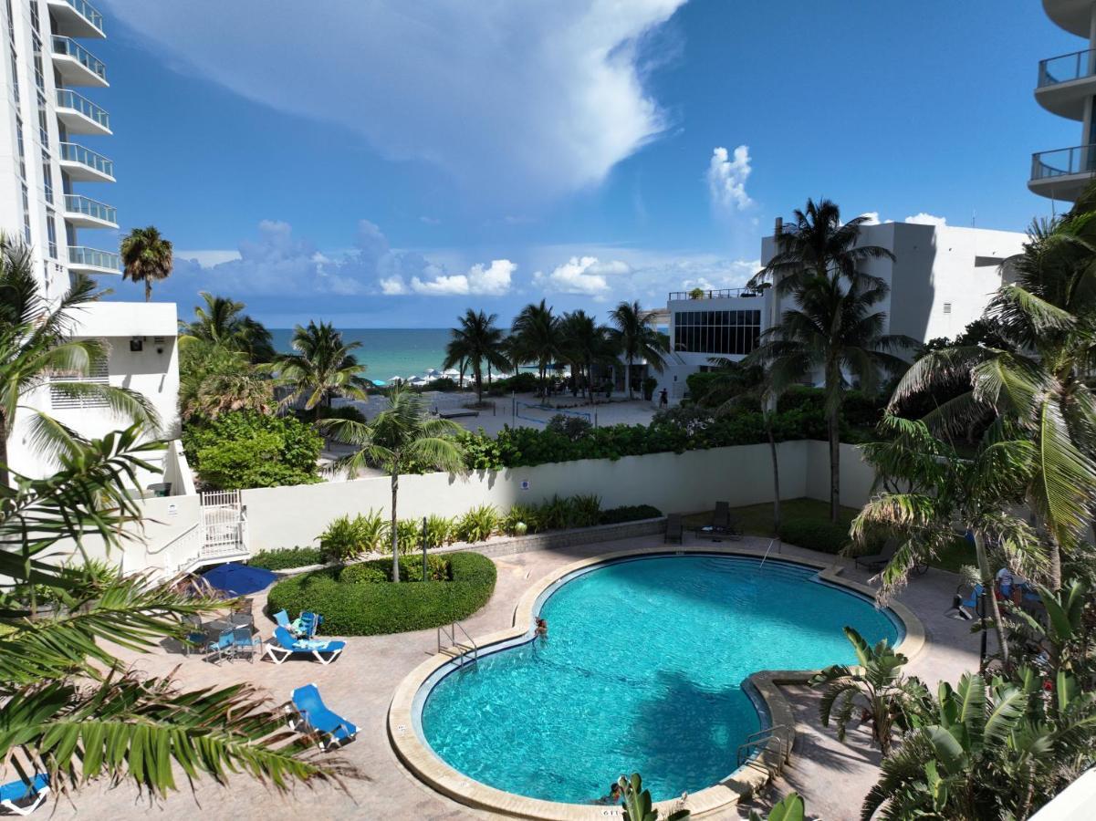 Luxury Beachfront Condo Private Beach Access, Pool & Game Room!!! Голливуд Экстерьер фото