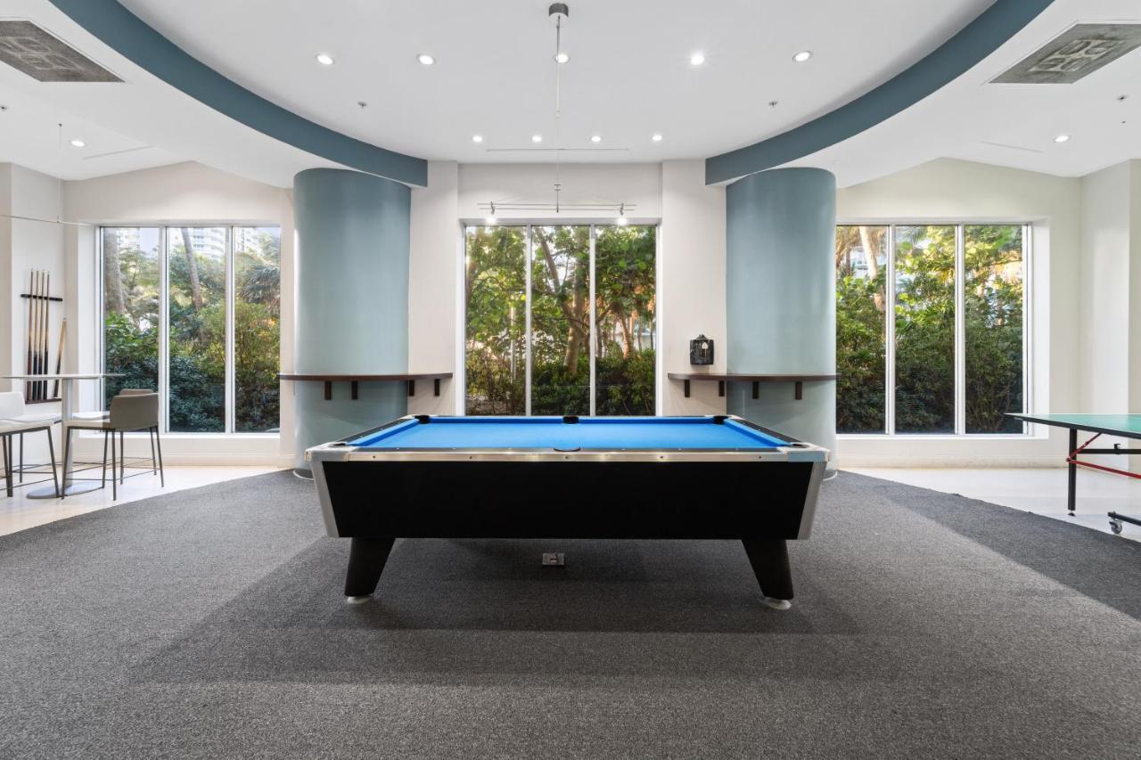 Luxury Beachfront Condo Private Beach Access, Pool & Game Room!!! Голливуд Экстерьер фото
