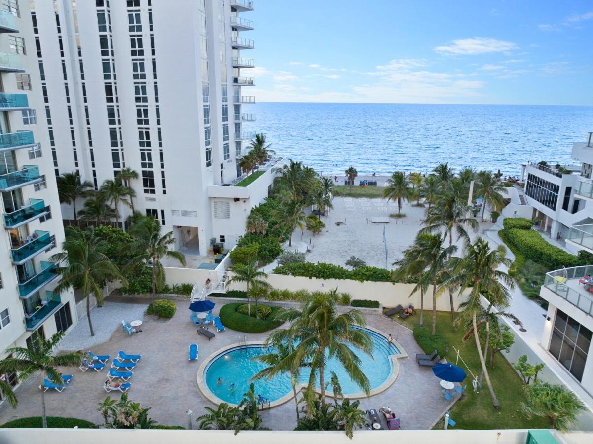 Luxury Beachfront Condo Private Beach Access, Pool & Game Room!!! Голливуд Экстерьер фото
